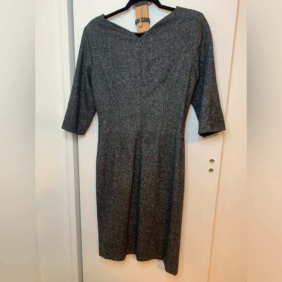 LIKE NEW ANTONIO BERARDI WOOL DRESS - Picture 2 of 4